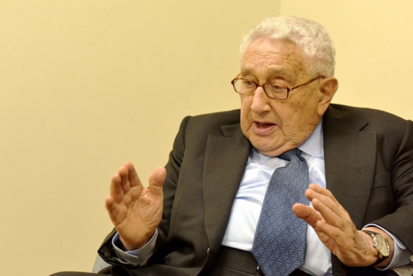 U.S. and China are obliged to work together: Dr. Kissinger