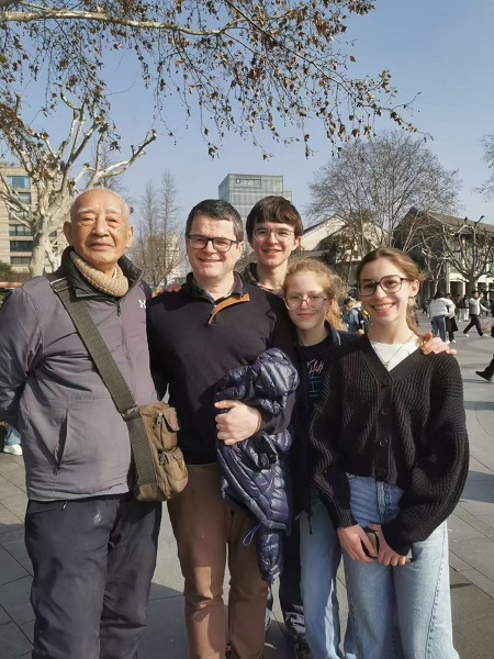 老爷爷1.jpg