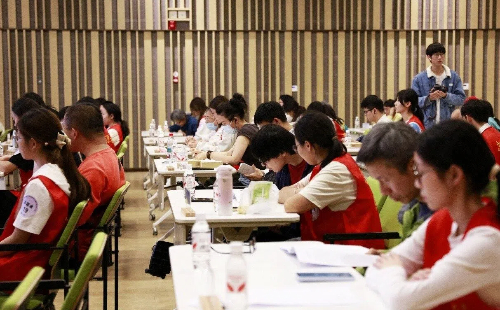 Zhejiang promotes reading for all