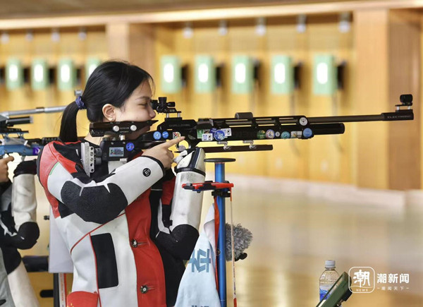 Wang Zifei breaks women's 10m air rifle Asian record